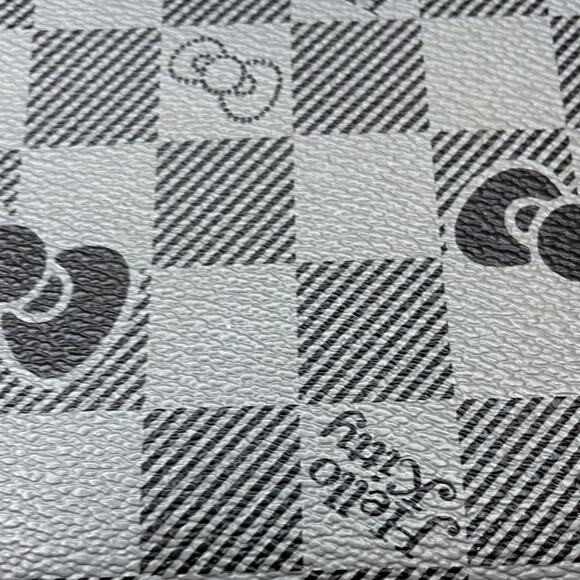 NWT SANRIO HELLO KITTY Black and Gray Hello Kitty Zip Around Wallet/Clutch - Picture 12 of 15